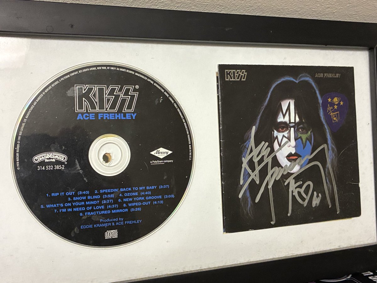 CountAdrianT's tweet image. The reason I picked up a guitar was this man! I’m not much of a lead player but your rhythm is spot on and you proved you don’t need to be a clean pristine player to kick ass!