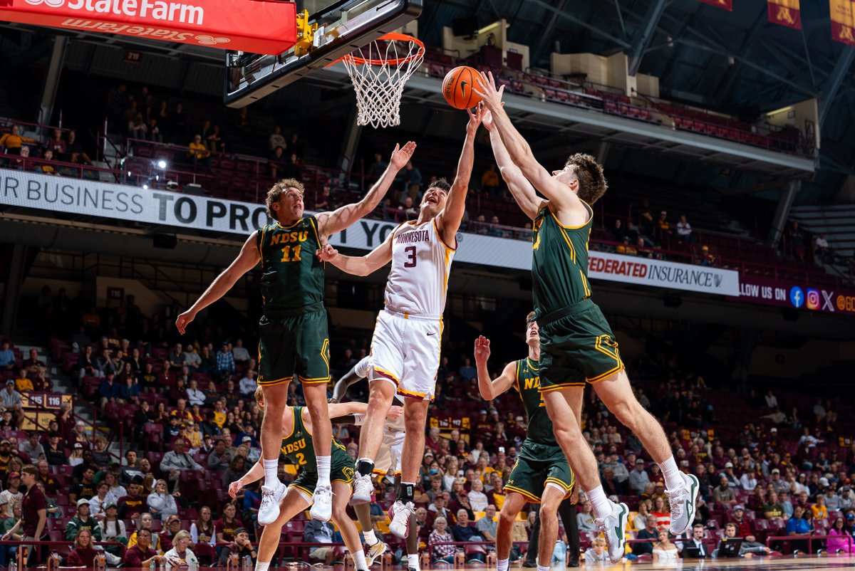 GopherMBB's tweet photo. Look at last night's #Gophers game through the lens!
πΈhttps://t.co/BxOmJhqjyN https://t.co/OJIJPnqHOZ