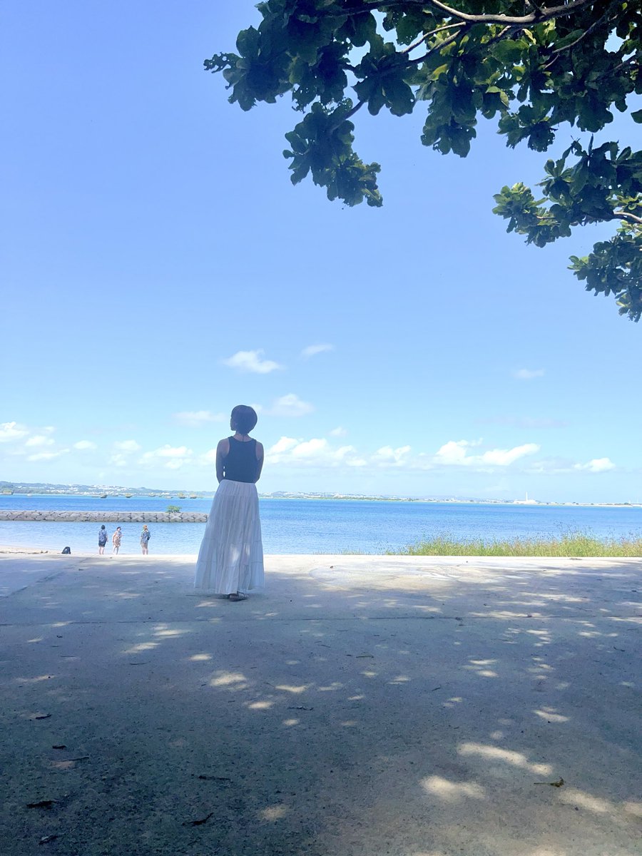 yuu_style_358's tweet image. なんで私が”傾聴”を伝えてるのか?
それはね、
”そもそも私自身が人の話を聴くことが苦手だった”
ということも理由の1つにあります。
「人に興味を持つ」ということが
前提の仕事をしているのが今だけど
実は、この”興味を持つ”を育てるために必要だったのが
”傾聴”なんです。…