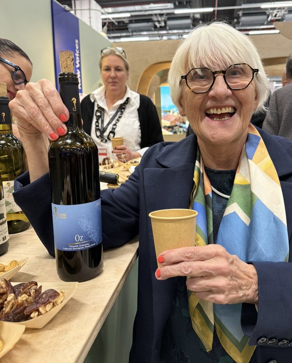 ⁦<a href="/Volker_Beck/">Volker Beck 🐋 🇺🇦🇮🇱🎗️</a>⁩ ⁦<a href="/suhrkamp/">Suhrkamp Verlag</a>⁩ ⁦<a href="/jsprondel/">Johanna Sprondel</a>⁩