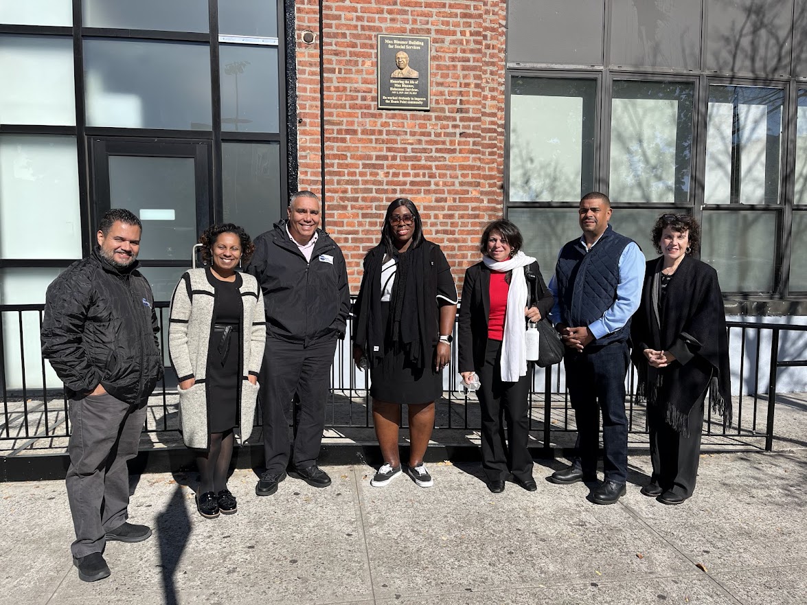 TY  @BronxBP President Vanessa L. Gibson &amp; #CommunityBoard2 District Manager Ralph Acevedo for visiting the BronxWorks Living Room and discussing our collaborative efforts to assist our most vulnerable residents.