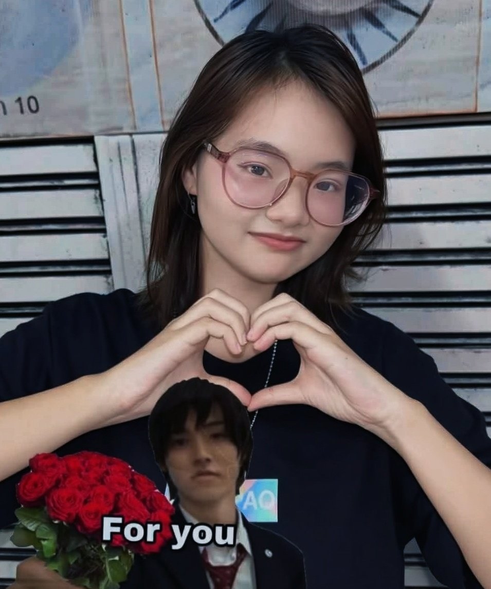 ไม่เหมือนหรอกครับ วางติดกันเพราะชอบอยู่ข้างเธอ 

(( อาย ครับ )) 
#คิเมทสึเซลก้าเดย์