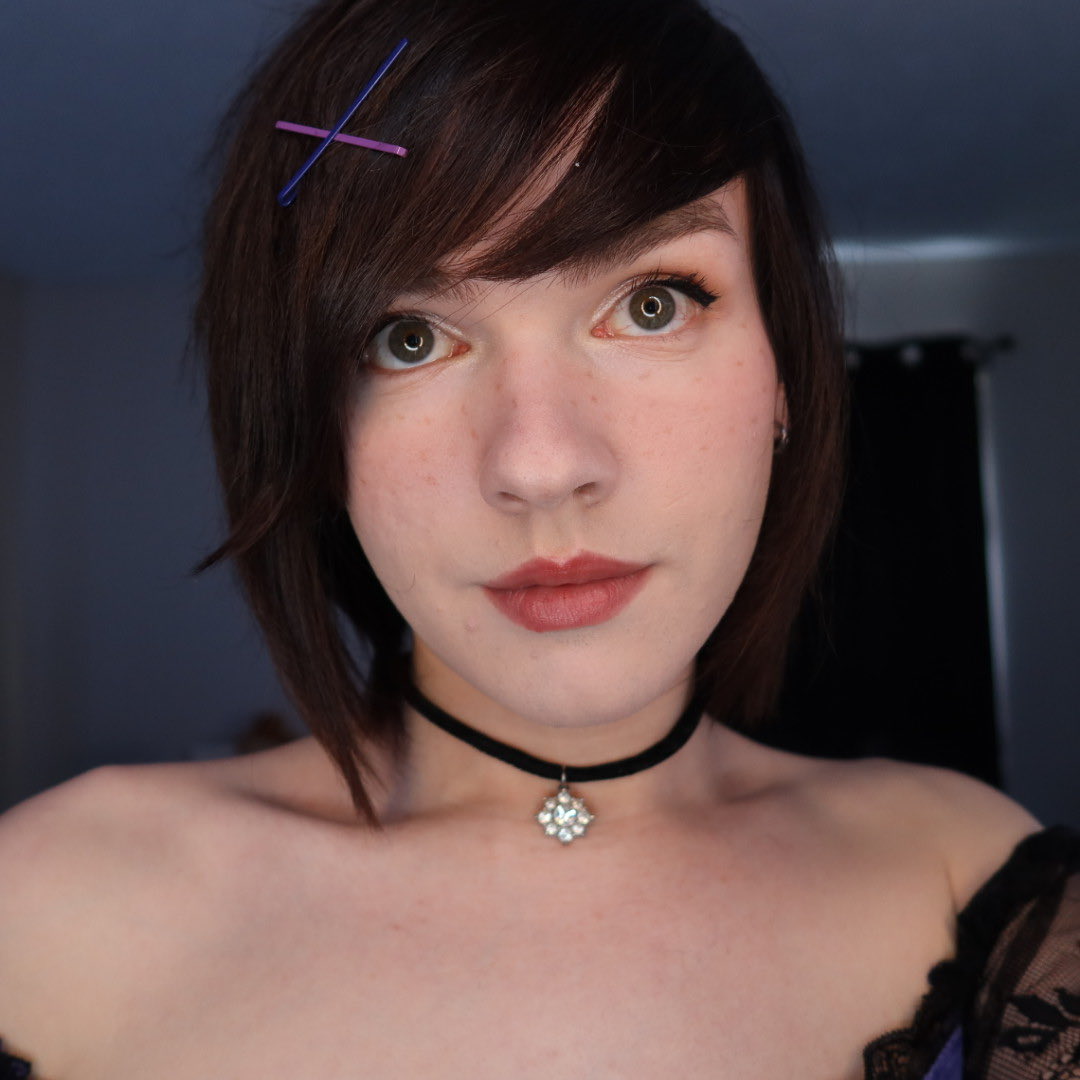 Happy femboy Friday!! 

#femboy #femboyfriday #cuteboy #egirl #witch