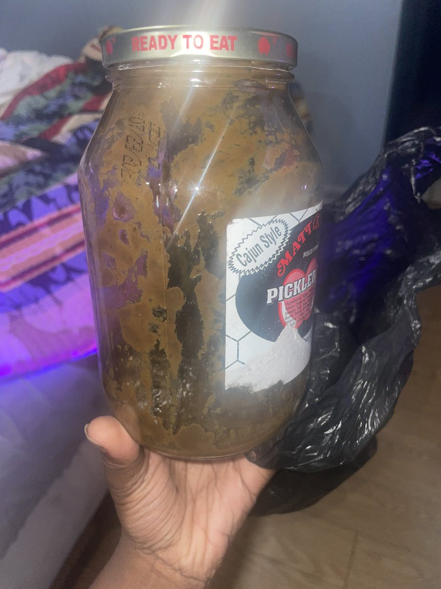 Sweet Scat 💩 tweet media