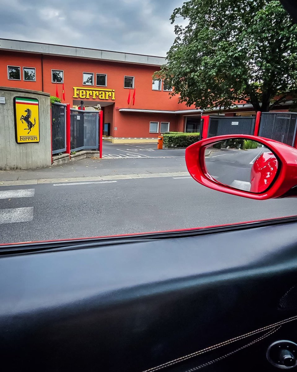 D23Mycho's tweet photo. Driving around Maranello Ferrari ๐๐ญ๐ฎ๐น #pistadifiorano #ferrarifactorytour #maranelloferrari #italy https://t.co/DFog22Rfjx