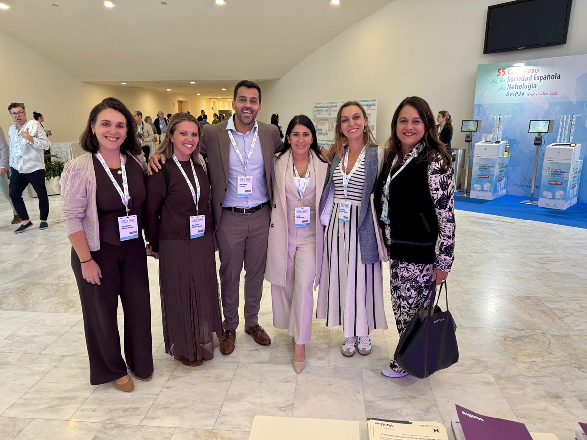 El congreso de la #senefro25 <a href="/SENefrologia/">S.E.N. Nefrología</a> es siempre una oportunidad para #Networking #hemodialysis #CKD #kidney 

👍 <a href="/Nef_HDrNegrin/">Nefrología HUGC Dr Negrin</a> <a href="/taniarmv1/">Tania Monzon</a> <a href="/marianrincon7/">marian rincon</a> <a href="/SilviaMarrero11/">Silvia Marrero</a>