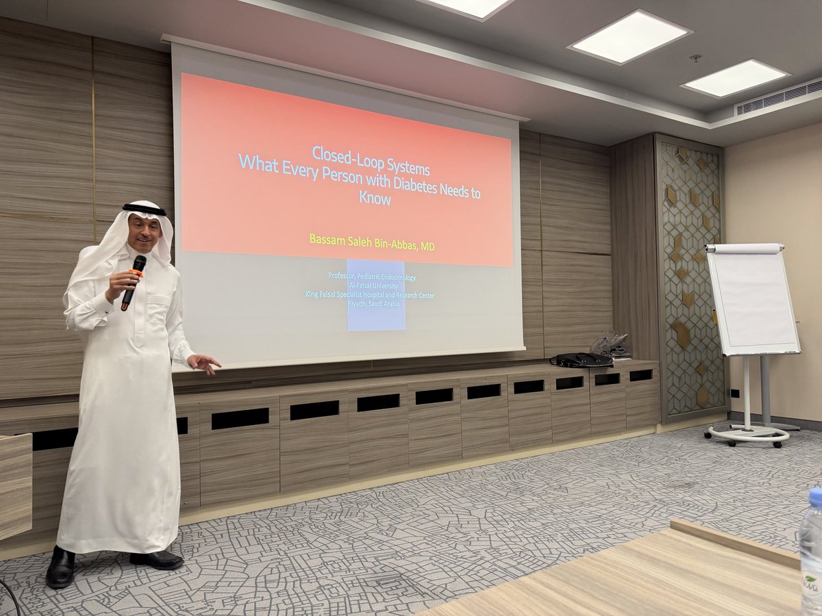 ممتع يا بروف بسّام <a href="/bassambinabbas/">أ.د. بسام صالح بن عباس</a> 
حديث رائع يفيض علم وتجربة .. يجمع بين العمق والبساطة 💐