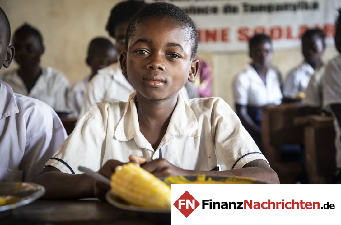 #SchoolMeals Save Lives &amp; Strengthen Communities

We must unite efforts to address hunger and the underlying causes of poverty, displacement, conflict &amp; climate change. #Education - and school feeding programmes in particular - offer a key entry point to address these