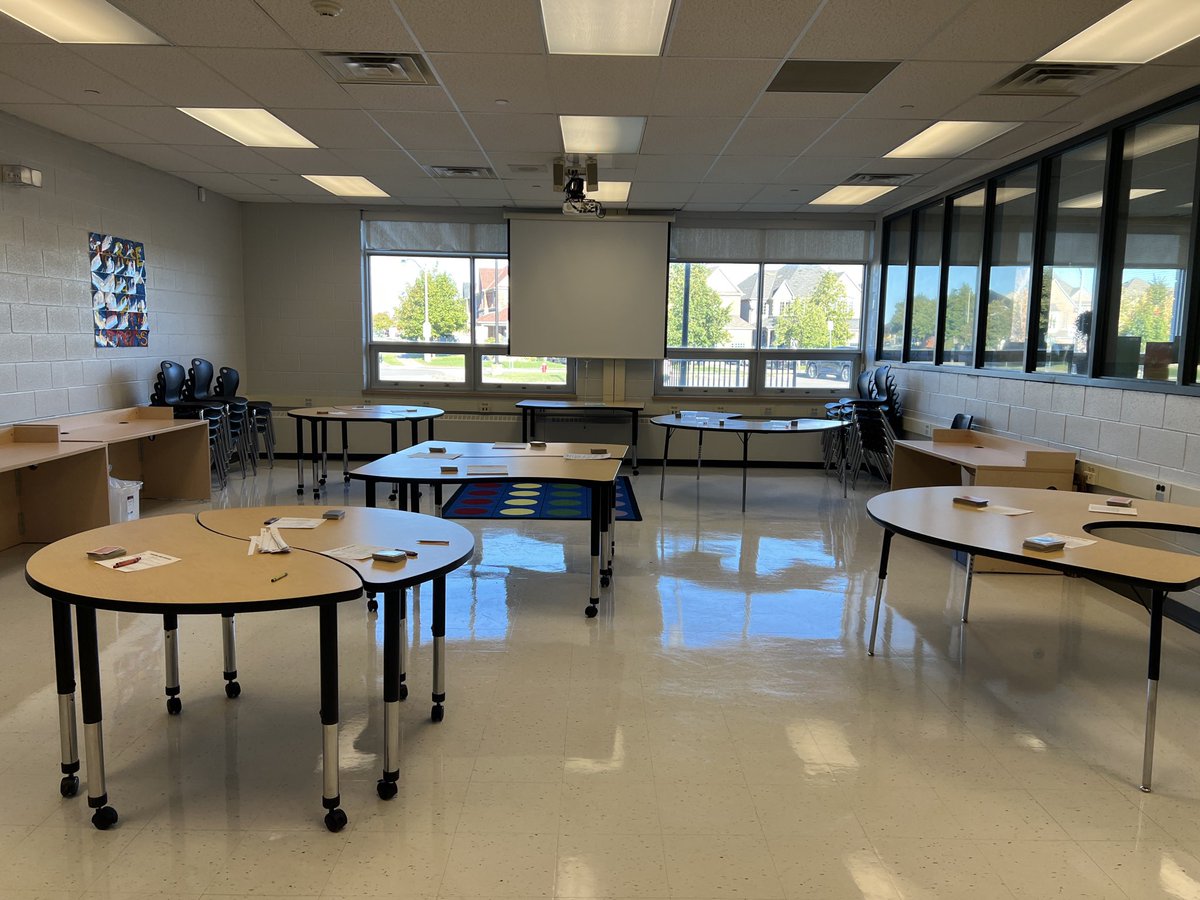 Lisa Wallace tweet media