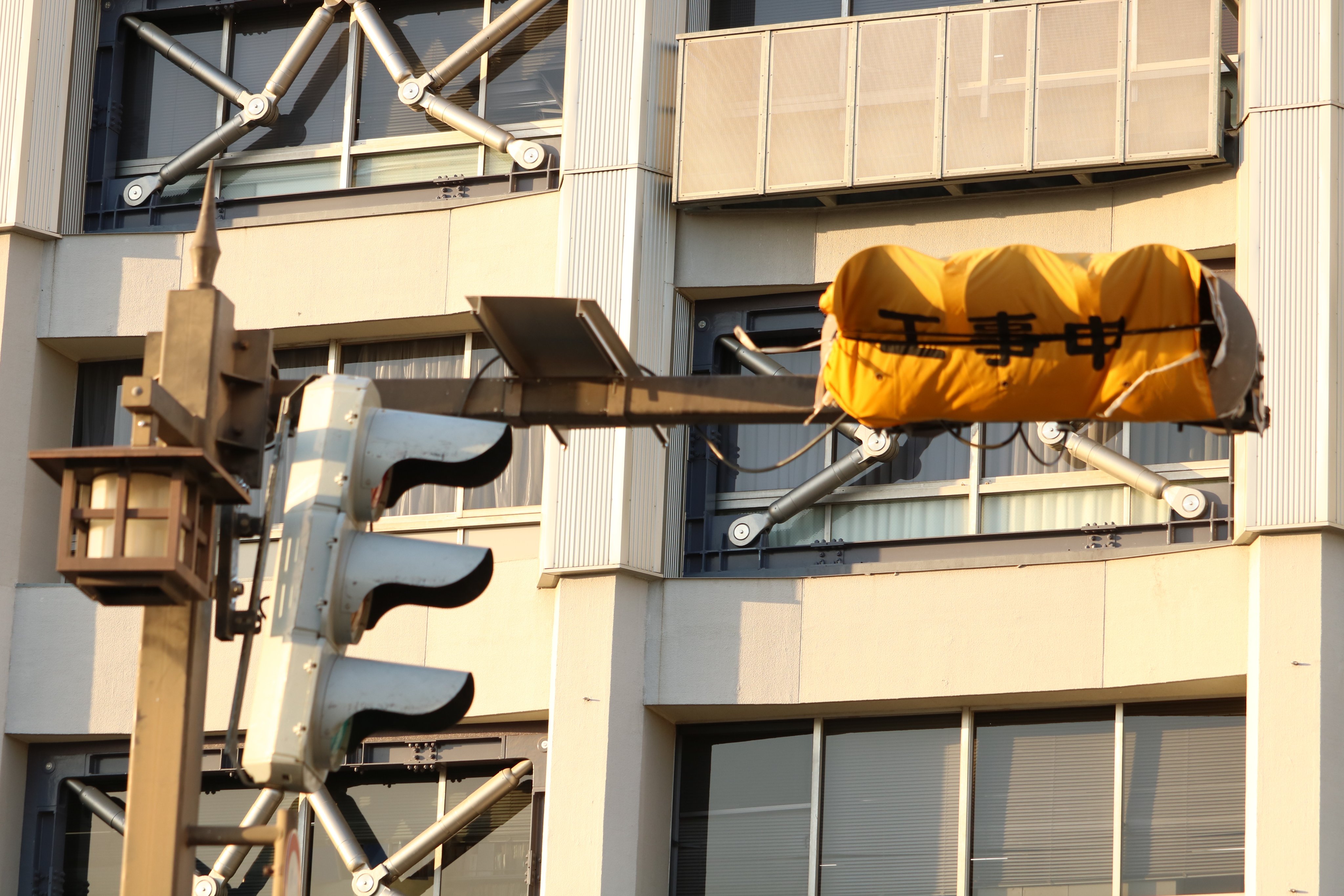 謙信号中峰通過 出品 インジェクションソールセーフティー | 製品情報 | CO-COS