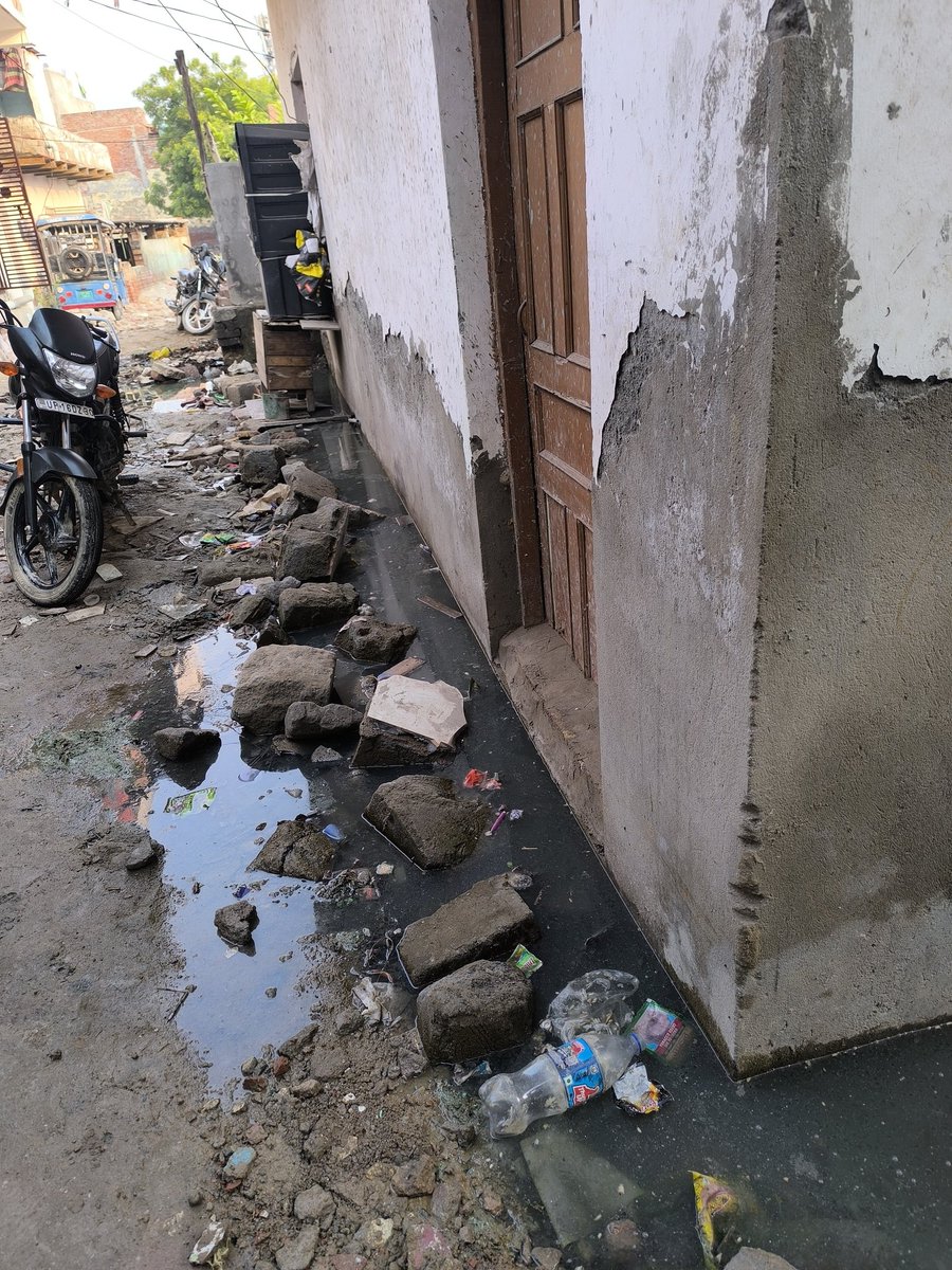 ShivamPand76660's tweet image. This is the condition of Sorkha Village, Noida Sec 115 — no proper sewer system, no electricity poles, broken roads, and open drainage everywhere. Residents deserve better living conditions! @noida_authority
#Noida #SorkhaVillage #BasicNeeds @CeoNoida
@NoidaCitiforum