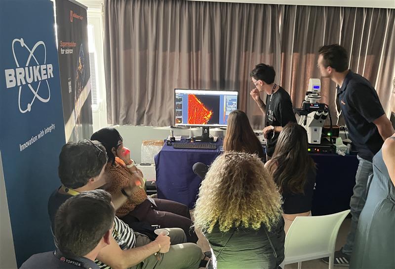 BrukerFM's tweet image. 𝗪𝗲 𝗵𝗮𝗱 𝗮 𝗴𝗿𝗲𝗮𝘁 𝘁𝗶𝗺𝗲 𝗮𝘁 𝘁𝗵𝗲 𝗠𝗶𝗙𝗼𝗕𝗶𝗼 𝗦𝗰𝗵𝗼𝗼𝗹 𝘁𝗵𝗶𝘀 𝗽𝗮𝘀𝘁 𝘄𝗲𝗲𝗸!
This conference on Functional Microscopy for Biology was a great opportunity to meet with experts in the field.

#MiFoBio2025 #microscopy #cellbiology
@CNRS @BrukerNano @luxendo