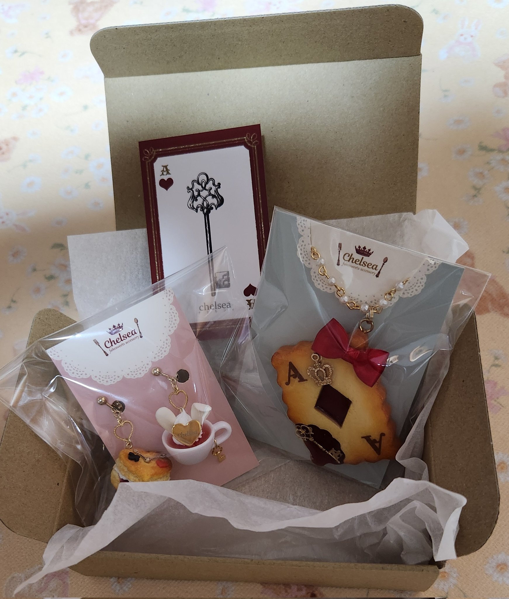 【新品未使用】 いちごケーキショルダーバッグ チェルシィ ハンドメイド 受注)いちごケーキショルダーバッグ◇ピンク | チェルシィ