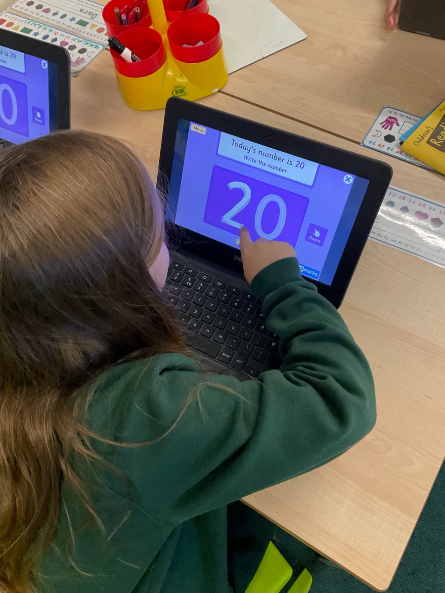 StJohnColeraine's tweet photo. Year 3’s Maths Week has been packed with hands-on discovery! From building towers with multilink cubes to making 20p in different ways - and even using ICT to bring learning to life! 💻 #MathsWeekIreland https://t.co/6AaeMyvdLP
