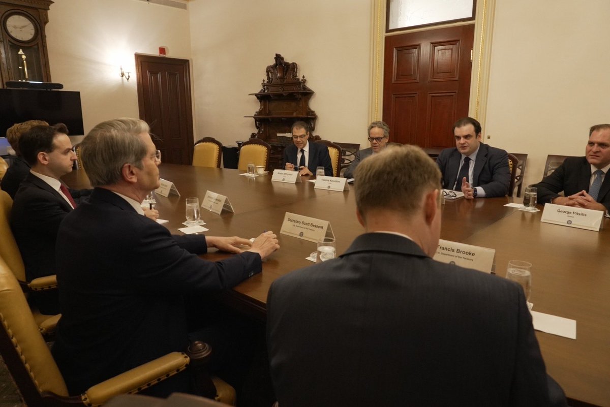 Συναντήθηκα στην Ουάσινγκτον με τον Υπουργό Οικονομικών των Ηνωμένων Πολιτειών <a href="/SecScottBessent/">Treasury Secretary Scott Bessent</a>. Έξι μήνες μετά την πρώτη μας συνάντηση, είχαμε την ευκαιρία να επιβεβαιώσουμε τη σχέση εμπιστοσύνης και στρατηγικής συνεργασίας μεταξύ Ελλάδας και Ηνωμένων Πολιτειών.