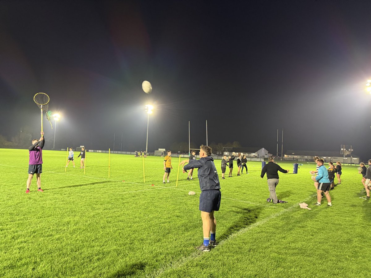 noel devlin tweet media