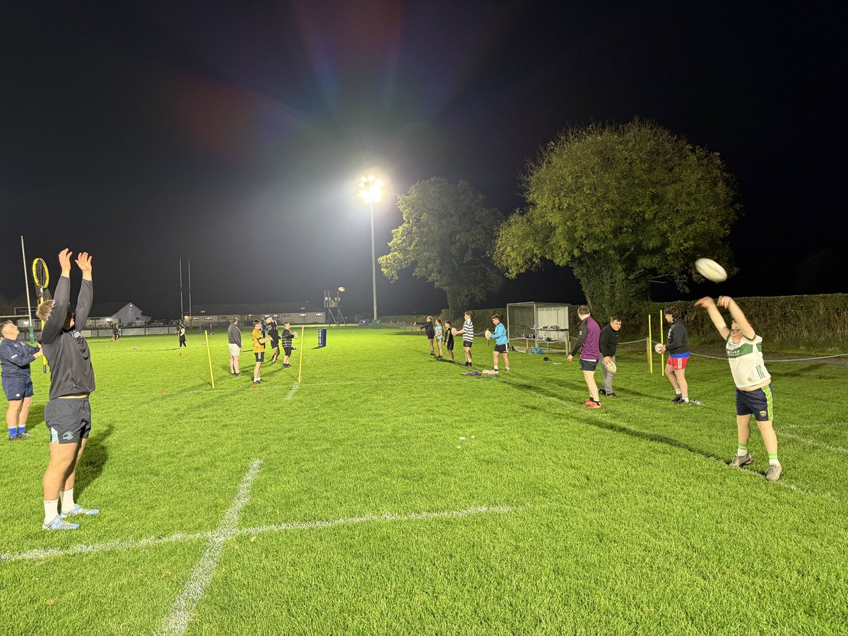 noel devlin tweet media