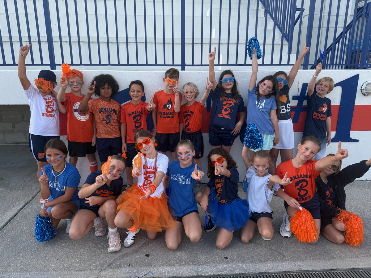 BenjaminBucs's tweet image. We’re closing out an amazing week with Orange &amp;amp; Blue Day!
Thank you to all our students, teachers, and families for bringing the energy all week long!
#GoBucs #SpiritWeek