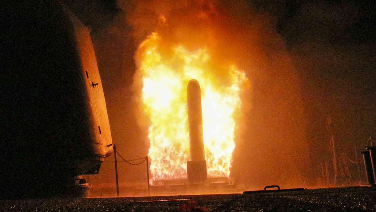 📝 Reuters: A senior source says the Ukrainian delegation prepared a presentation for President Trump on how Tomahawk cruise missiles would be used and how they'd affect Ukraine’s military effort. #Tomahawk #UkraineWar #Trump