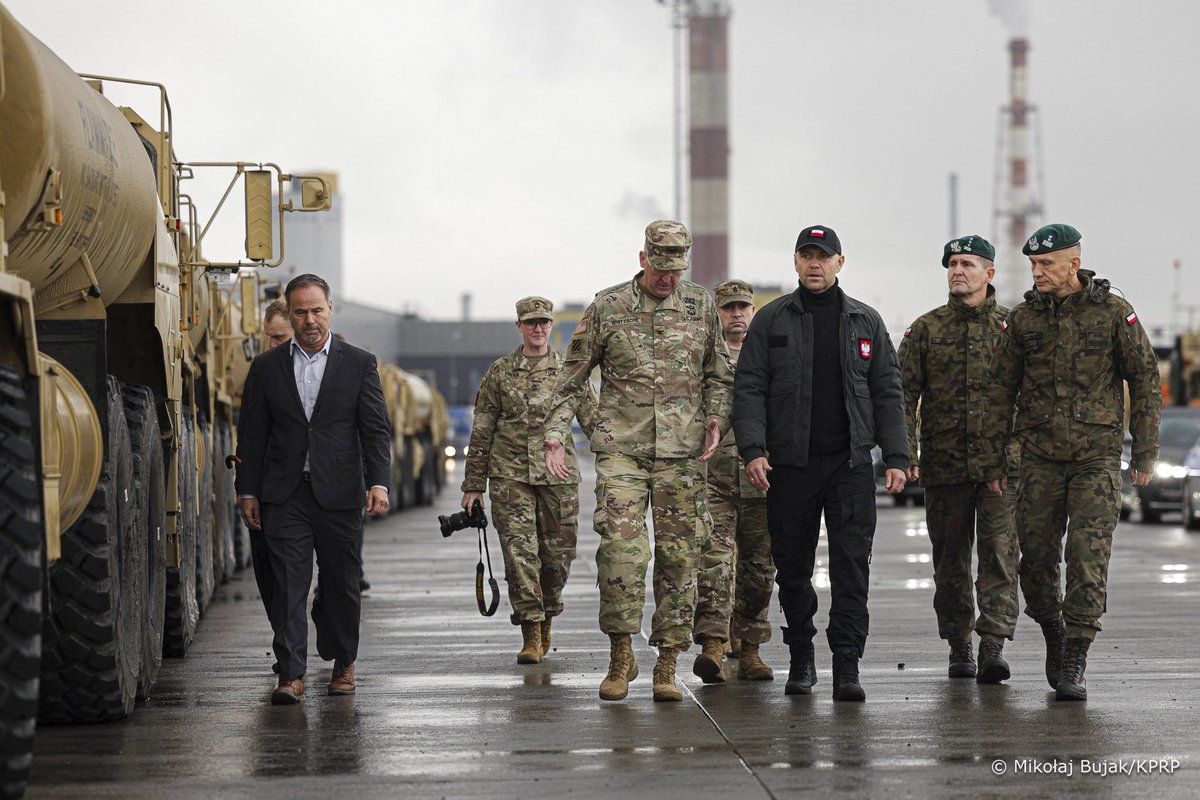 Dziękuję żołnierzom z 598. Brygady Transportowej US Army 🇵🇱🤝🇺🇸