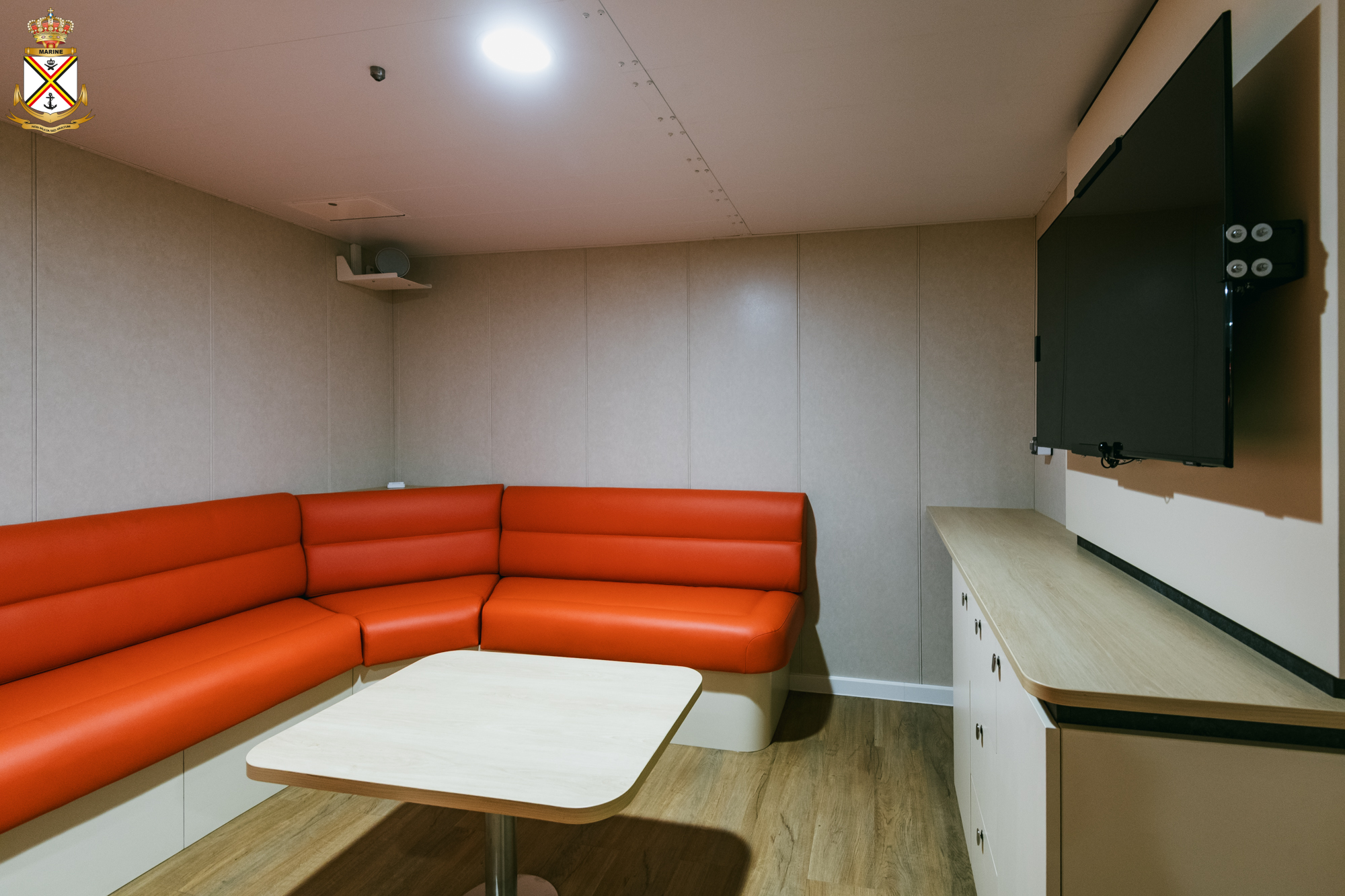 G3eLvVmXkAAIt6a?format=jpg&name=large