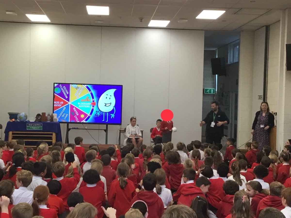 Years 1-6 were treated to a fantastic assembly by Andy From Severn Trent this afternoon. The children enjoyed learning about the water cycle, how to save water and the different jobs that Severn Trent do. It was a great assembly full of fun, excitement and participation. 💦