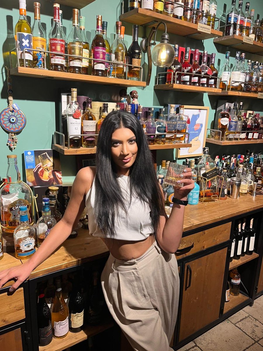 chissycheese's tweet photo. 🥃 https://t.co/IK6MU4MmR2