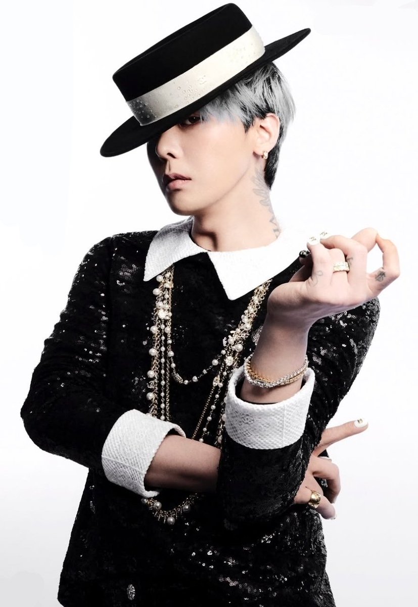 8lo8lodrgn's tweet photo. DAY 3⏰

FAM &amp; VIPS, if you see this tweet RT and drop the tags for G-DRAGON

1 repost = 1 vote
1 reply = 1 vote

I vote #GDRAGON for #2025MAMAVOTE https://t.co/I1VYwEBRCf