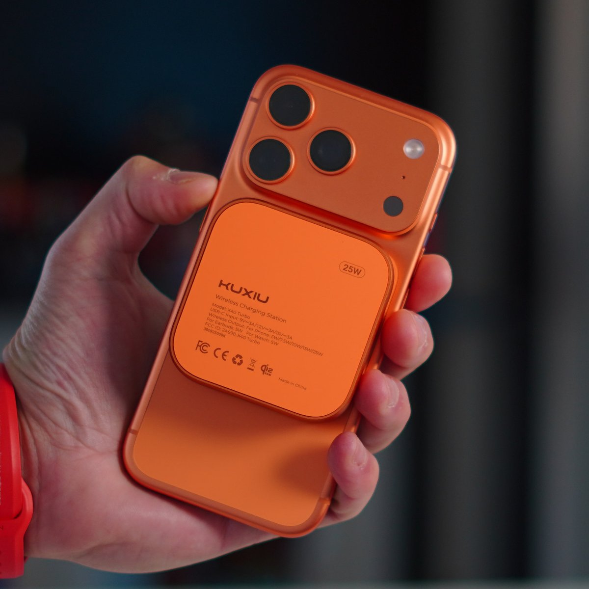 nandoprince93's tweet photo. I think I just found the best Cosmic orange color matching charger 🤤. Oh and it supports the new Qi2.2 

What do you think? 🤔

Link: https://t.co/OWwRotKYuf https://t.co/uVc2YUhJIJ