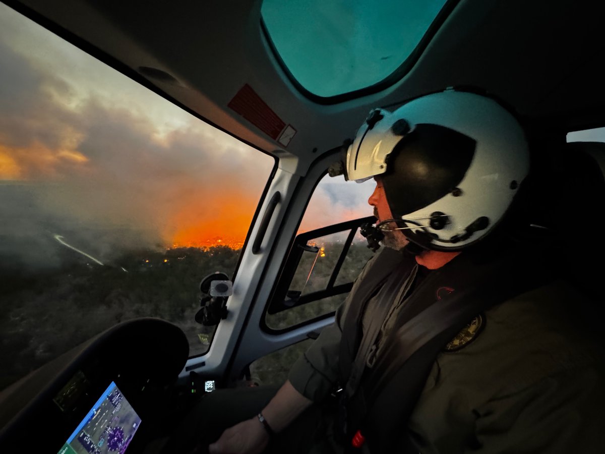 On Wednesday evening, our Austin Police Air Support Unit (ASU), Air 1, assisted with the Burnet County fire by dropping several buckets of water. Thank you for your assistance, ASU crew.