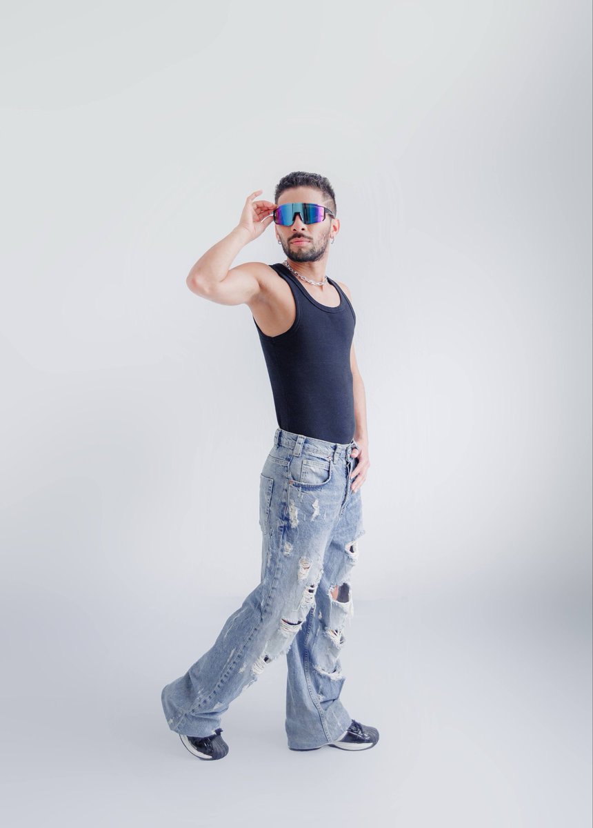 santhorinne's tweet image. Nasce uma nova frequência

DJ Santhorinne — Open Format

Estreia que conecta estilos, energia e atitude

#Santhorinne #NewEra #OpenFormatDJ