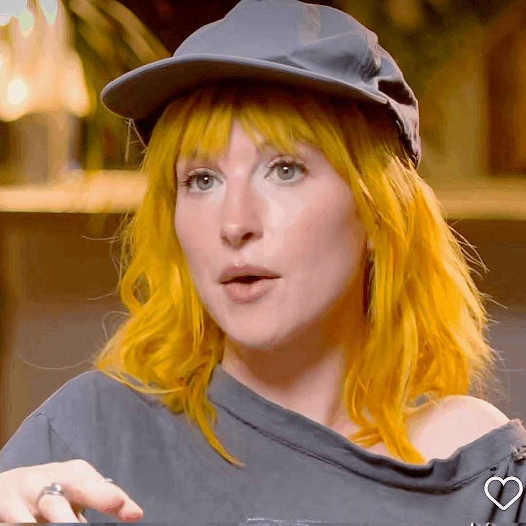picsofhayley's tweet photo. this insane facecard https://t.co/rcNtQJb6d0