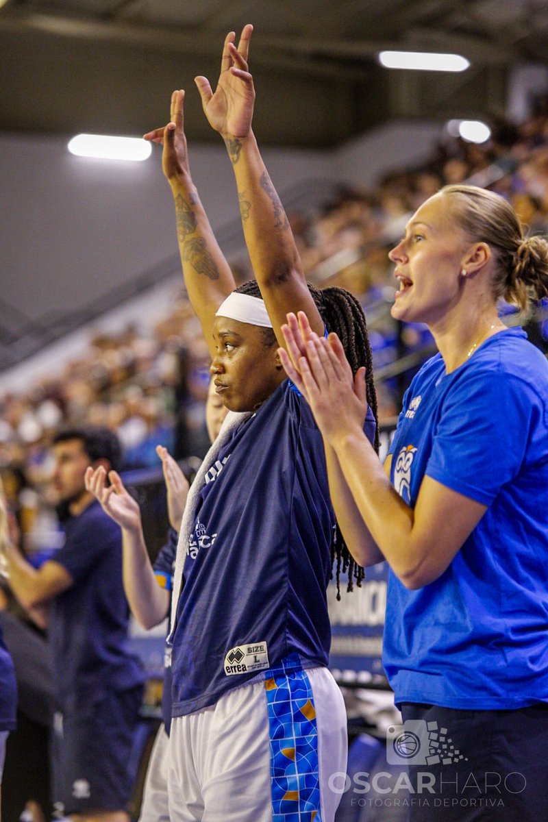 🎧SER Deportivos

⚽ <a href="/UnionistasCF/">Unionistas de Salamanca CF</a> ante el líder aunque "no es nuestra liga"

🎙️PREVIA Mario Simón ➕ ANÁLISIS <a href="/ChamorroDC/">Dani Chamorro</a> ➕ 300 de Tenerife

⚽El <a href="/SalamancaCFUDS/">Salamanca UDS</a> a certificar buen momento ➕ OPINIÓN <a href="/carloscuervo95/">Carlos Cuervo</a>

🏀A ganar <a href="/CBAvenida/">Perfumerías Avenida</a> en Canarias

⏯️cadenaser.com/audio/ser_aso_…