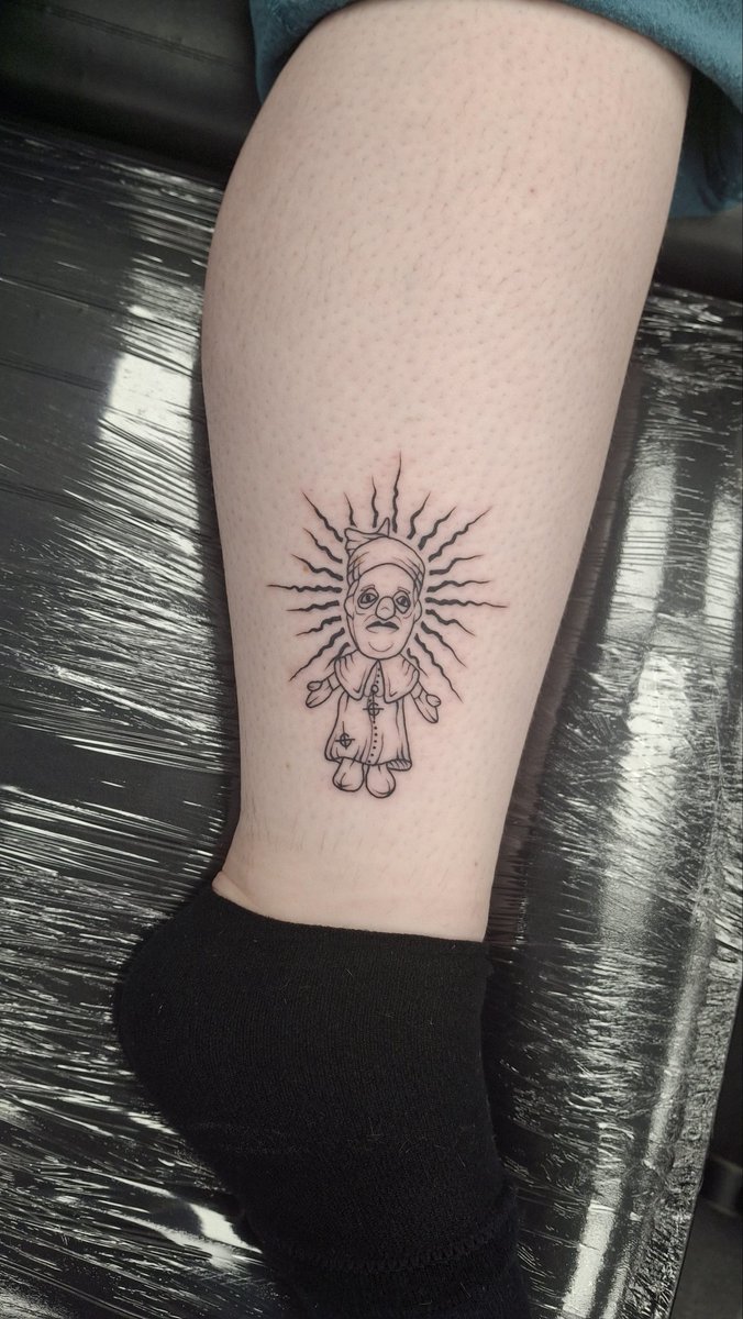 CursedCardi's tweet photo. Jokes on me for saying I didn't want a grucifix tattoo and then plushia being like bet, bitch, here's two hoor. Anyway, shit post too close the sun, and here is plushia in all his glory. Because he is... he's the shining and the light. https://t.co/QBjnHzs2Ik