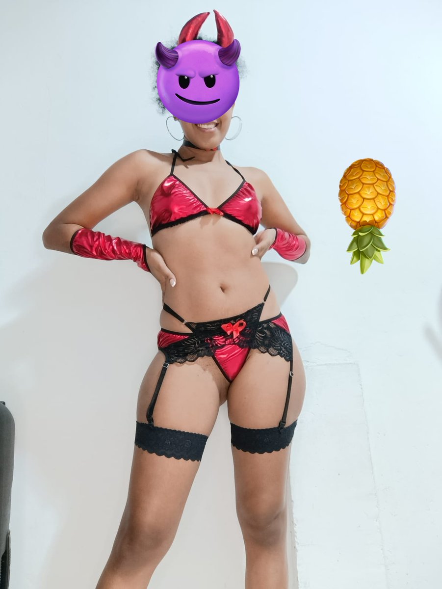blacoynegra1014's tweet photo. Lista para halloween 🎃 https://t.co/rYvpcrlfa0