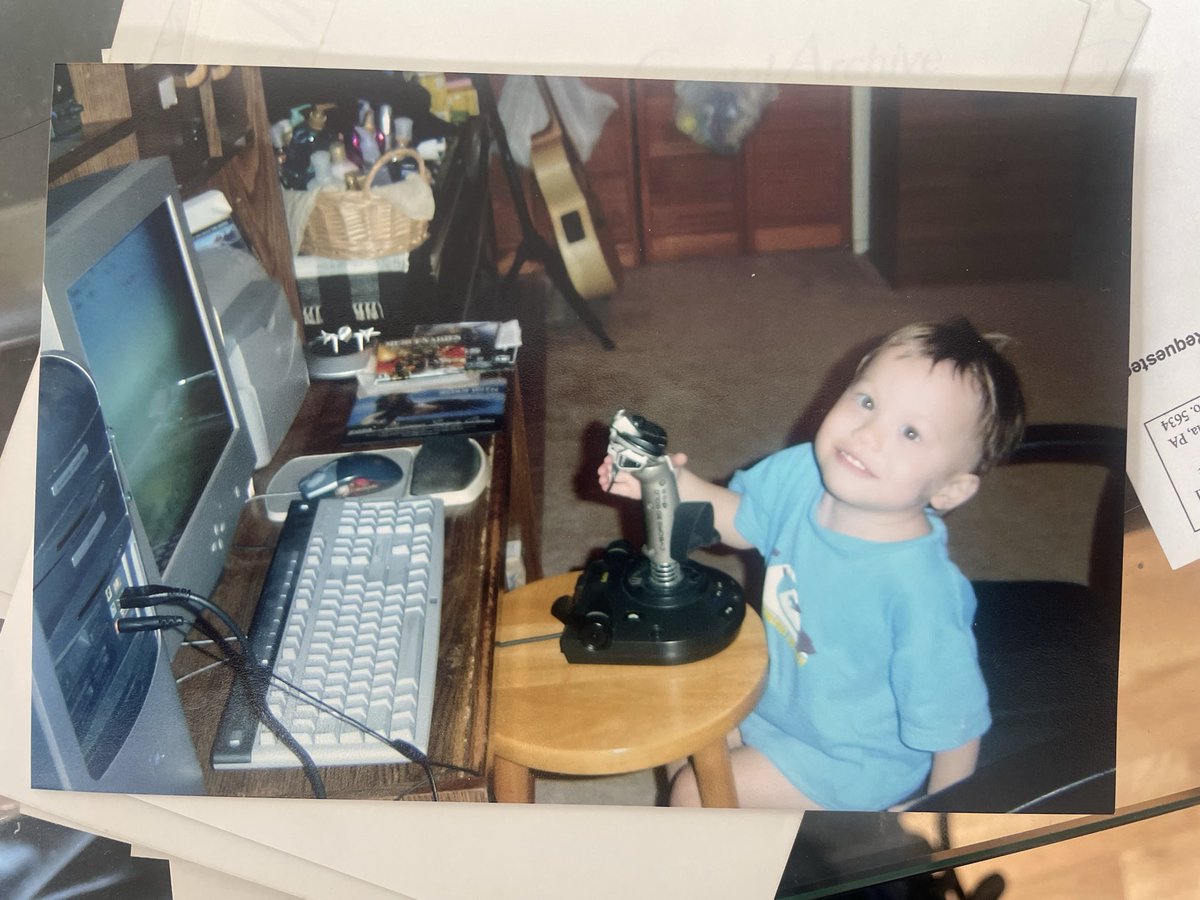 i’ve been a #avgeek #gamer ever since i was just a young jit #facts