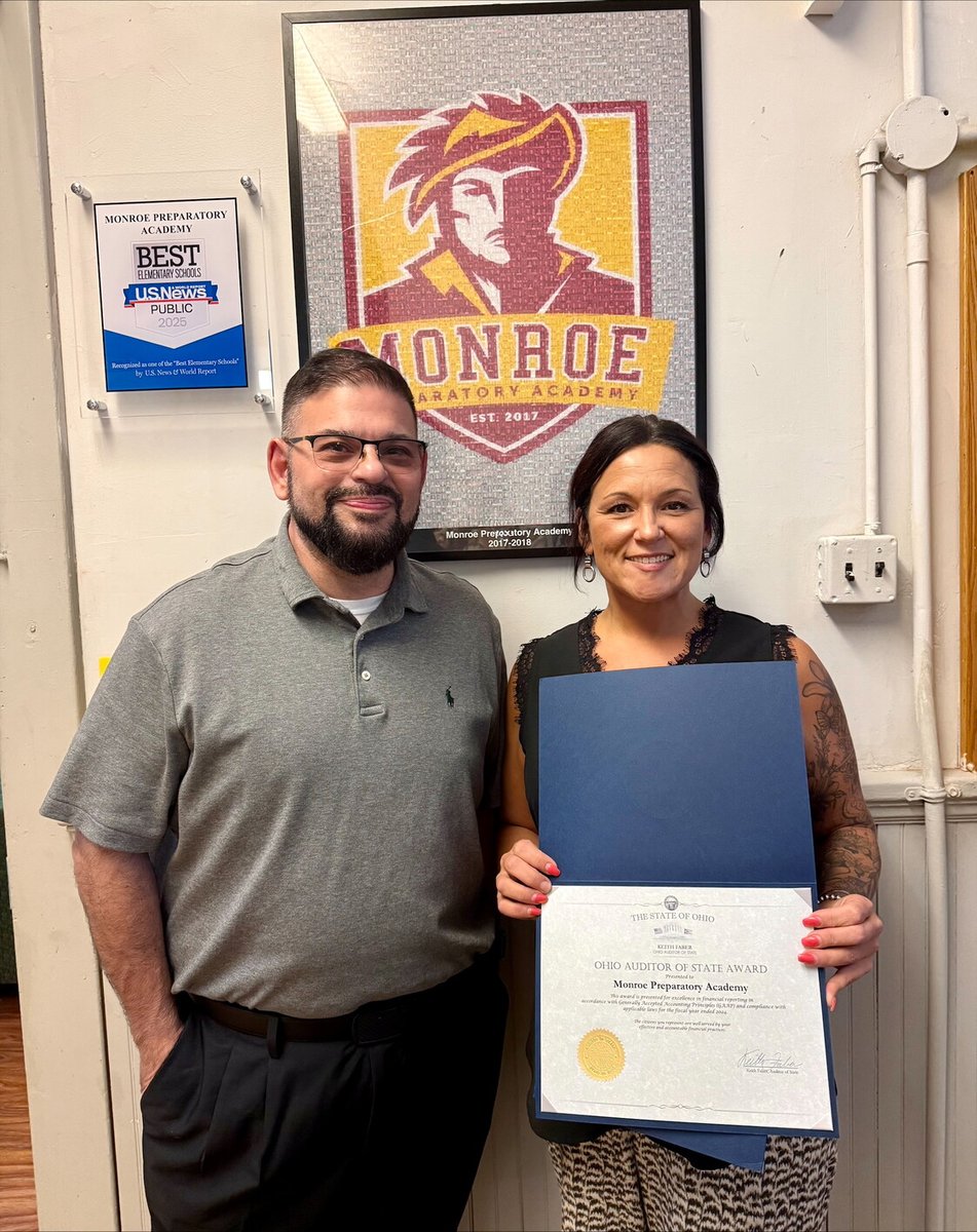 Monroe Prepatory Academy in Sandusky (Principal Rachel Blackshire) received the Auditor of State Award 🏆