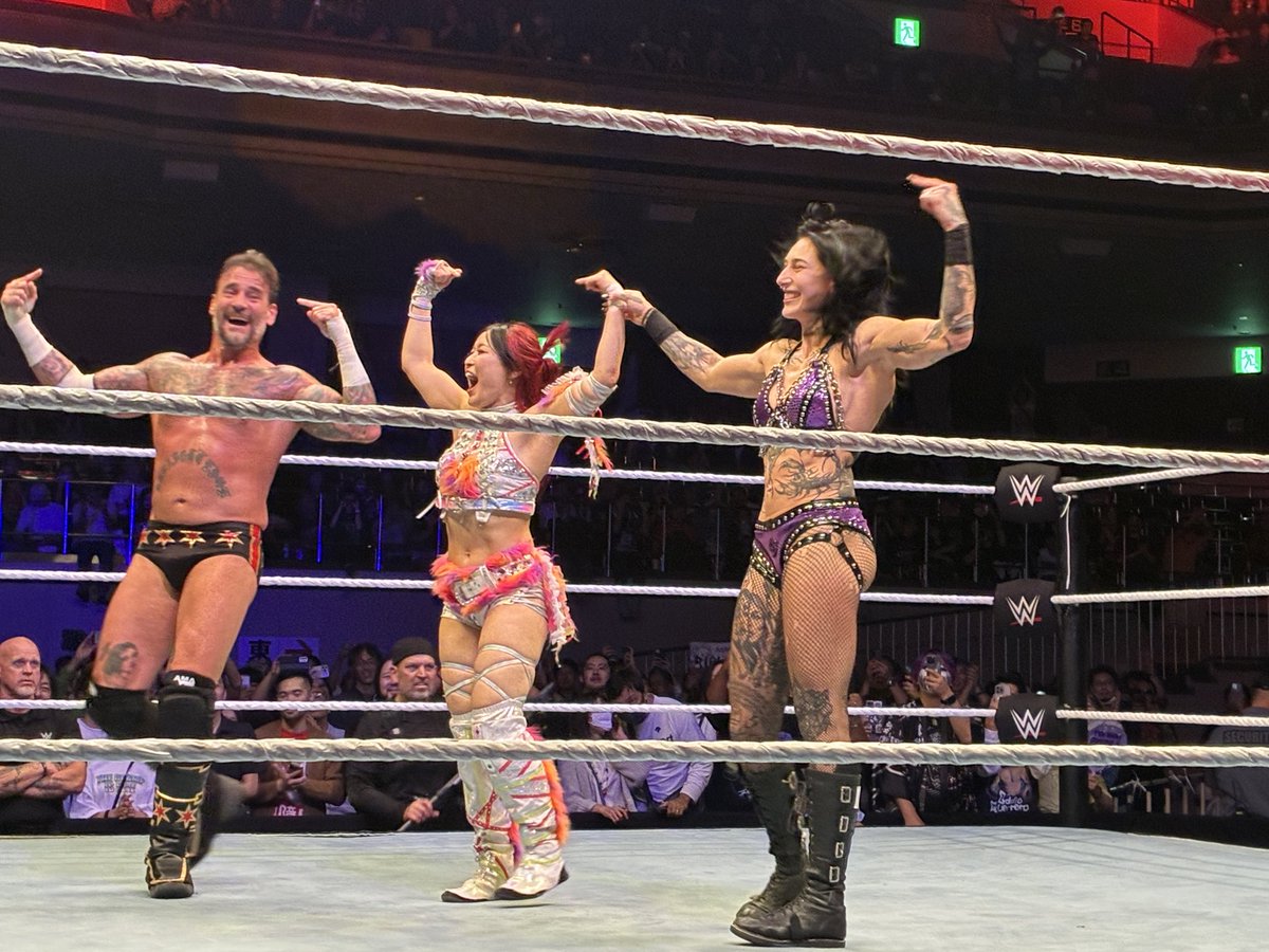 seth99999seth's tweet photo. #WWESuperShowJapan #RheaRipley #IYOSKY #Rhiyo
人気ですよね！ https://t.co/hrIMOZMTKE