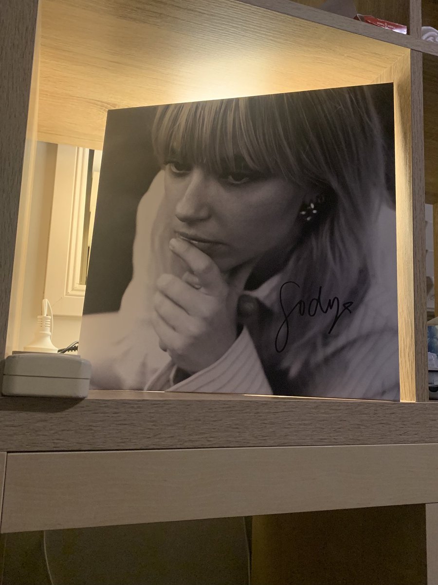 jess 🫂 tweet media