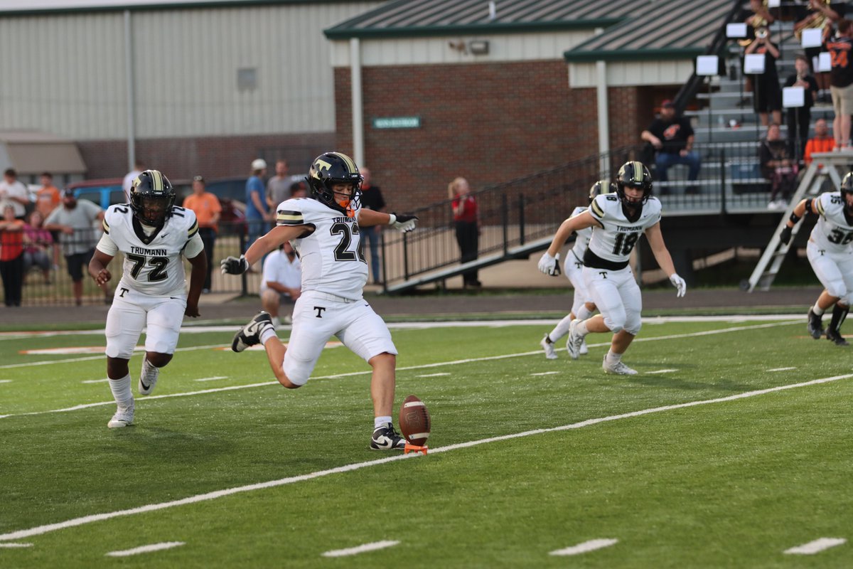 TCats_Football's tweet photo. Kickoff is at 7! The Wildcats play Pocahontas at RMC Stadium tonight! #eliminate https://t.co/0DNnqKwQtt