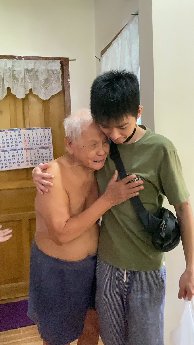 Kiiiiooooooo's tweet photo. Iloveyousomuch Lo 😭😘 sorry wala ko diha karon. Sorry jud kaayo 😭. It will be my biggest regret forever na wala ko sa imong lamay and lubong 😭😭😭 https://t.co/goVM5T1KKv