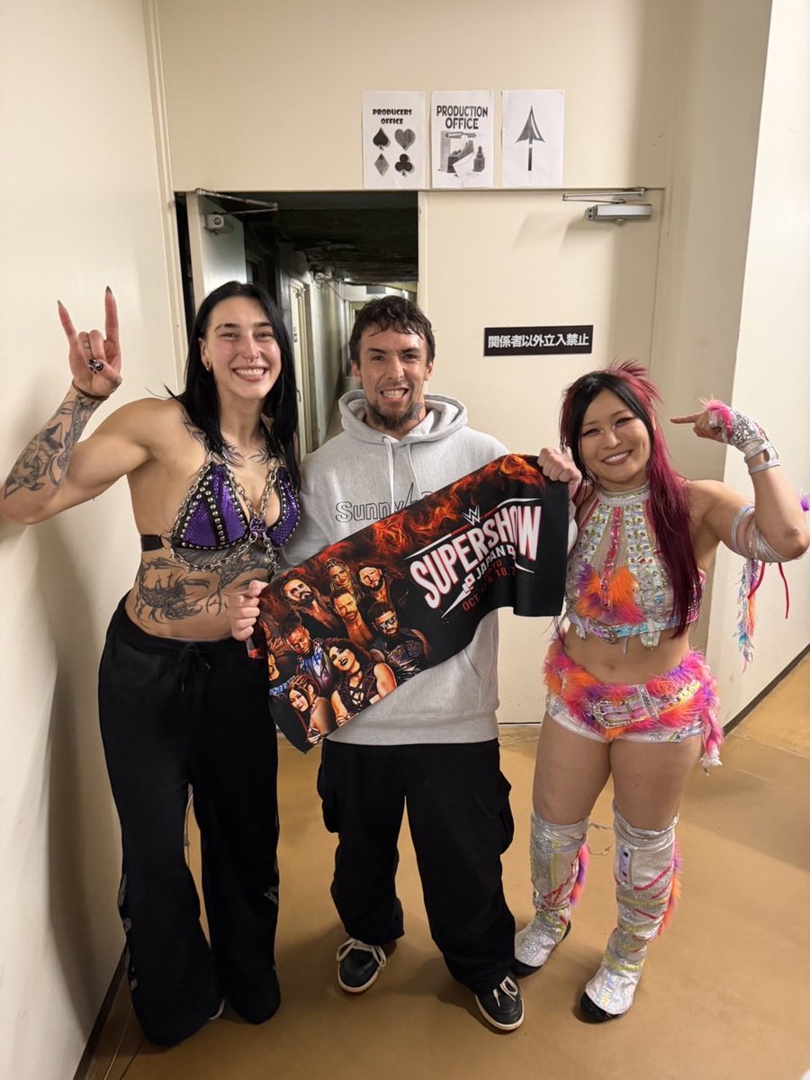 Rhea Ripley IYO SKY タッグとのショットも撮らせていただけて人生最高の日でした！世界No.1 Entertainment 🔥
#WWESuperShowJapan