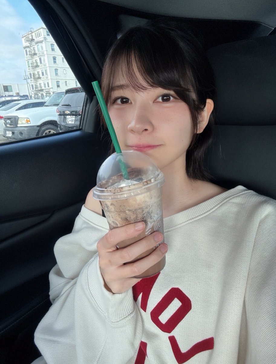 sao_araki's tweet photo. おやすみ😴🌃 https://t.co/DVDlzxkElt