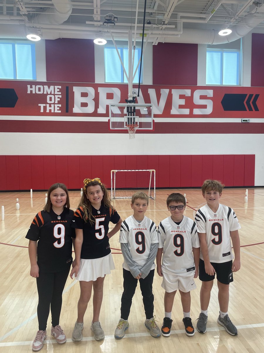 IHES_PE's tweet photo. WHO-DEY!!!
All day! 
Everyday!! https://t.co/mVTfcCKWur
