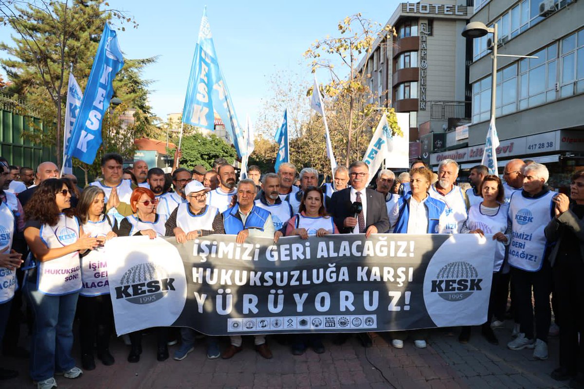 5 gün 7 ili kapsayan yürüyüşümüz mecliste DEM CHP ve Emek Partisi yetkilileri ile görüşme sonrasında saat 17 00 de yaptığımız basın açıklaması ile sona erdi.İllerimize doğru yola çıktık.Gelerek veya sosyal medya üzerinden destek veren herkese teşekkür ediyoruz.