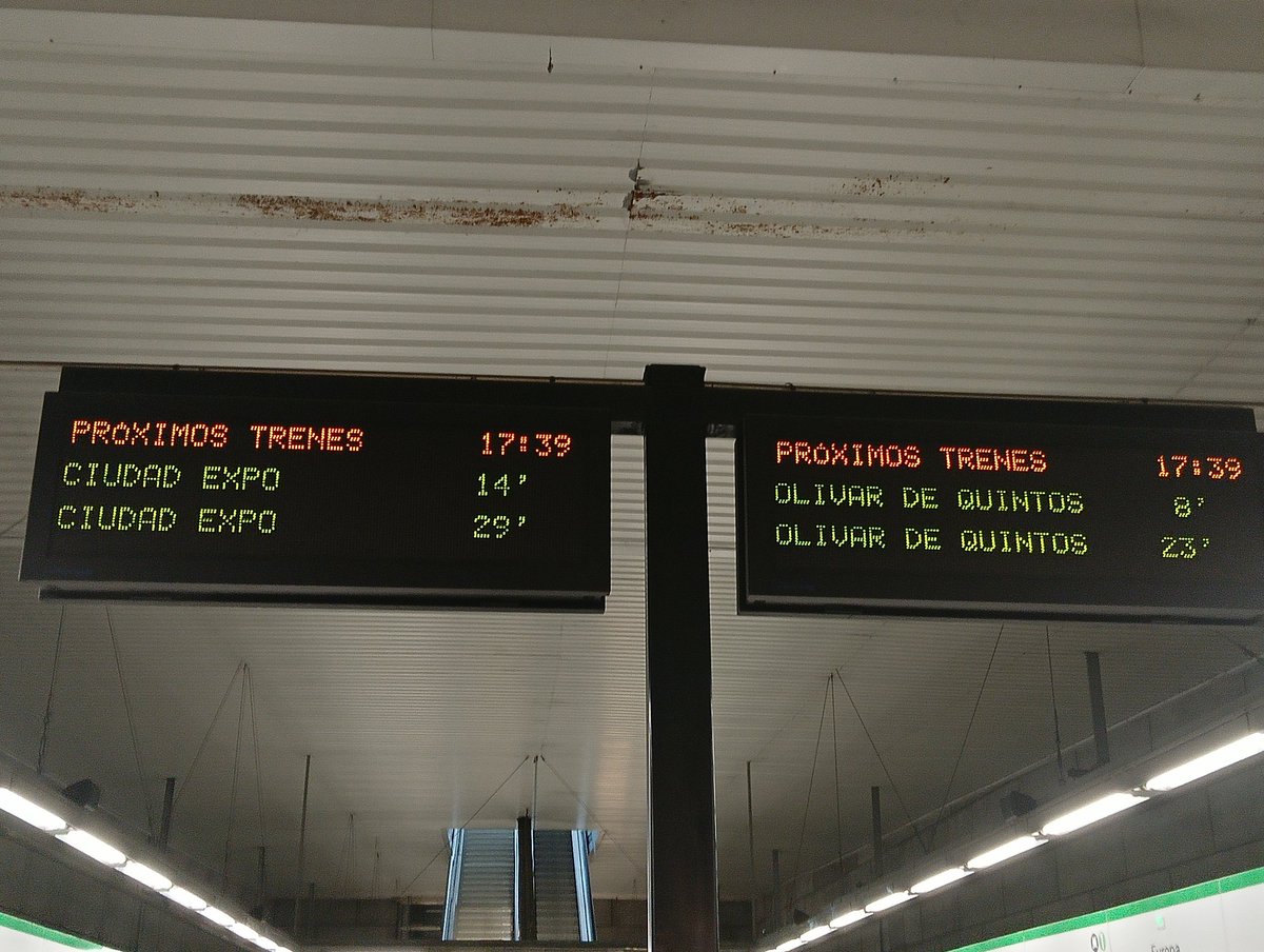 Me cago en la frecuencia del metro de Sevilla por enésima vez