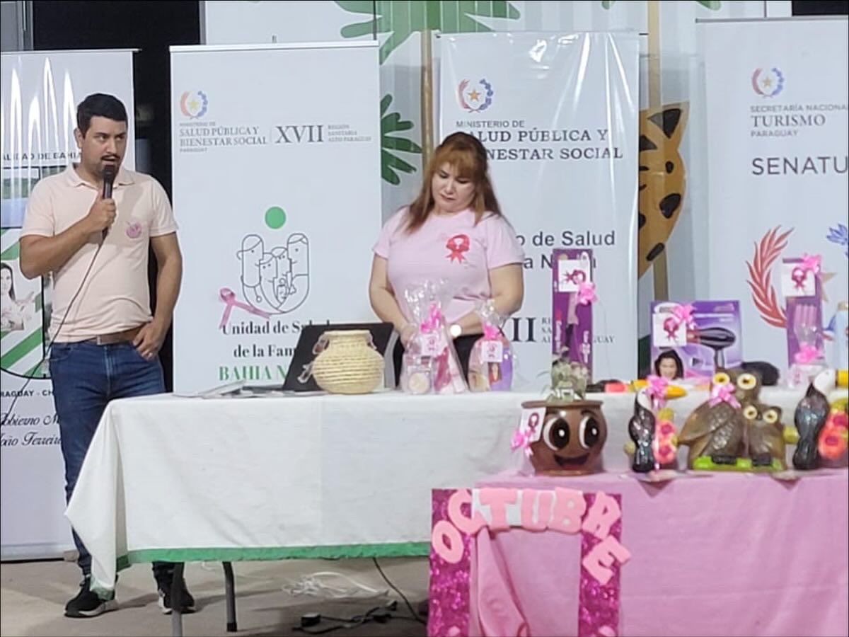 Senatur_Py's tweet image. 🩷  ¡No estás sola!

La Secretaría Nacional de Turismo (SENATUR) acompañó la jornada de sensibilización y concienciación realizada en el Paseo Turístico de Bahía Negra, en el marco del mes de la lucha contra el cáncer de mama.

El encuentro incluyó charlas informativas a cargo de…