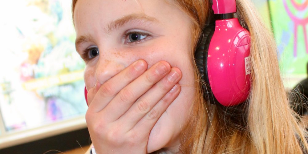 nowpressplay's tweet image. 🌱🎧 Bring climate learning to life!

Check out 9 immersive Experiences that let pupils feel the crisis — through story, sound &amp;amp; movement.

Read more → eu1.hubs.ly/H0nQmYQ0

#ClimateAction #RecycleWeek #Education