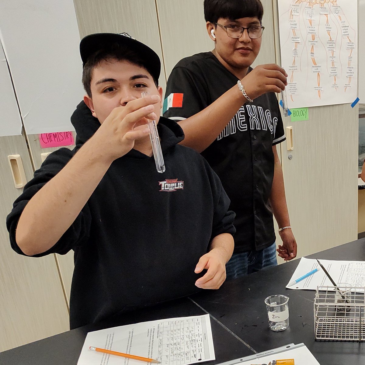 Laurieann Henderson tweet media