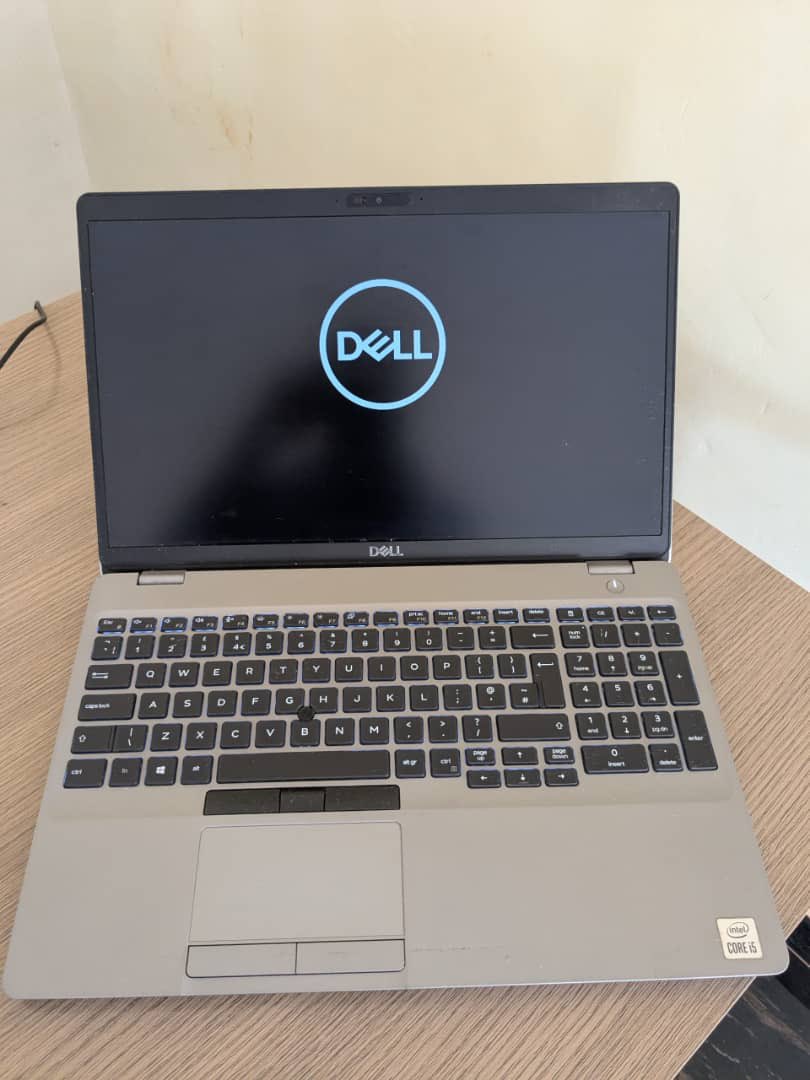Dell Latitude 5510
Intel core i5
10th generation 
512GB SSD
8GB RAM
Backlight Keyboard 
Type C port
5 Hours Battery (Health Excellent)
15.6" Display
Lilongwe
MKW 850,000
Call/wap 0991376723 for business
